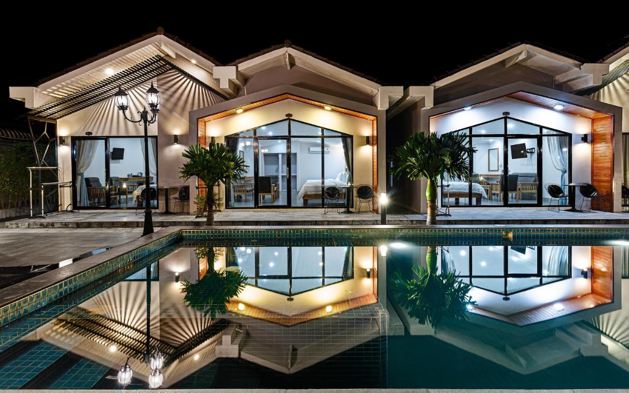 Sandy Clay Bungalows Sihanoukville Exterior photo