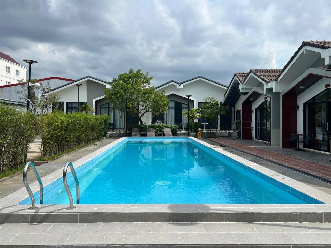 Sandy Clay Bungalows Sihanoukville Exterior photo