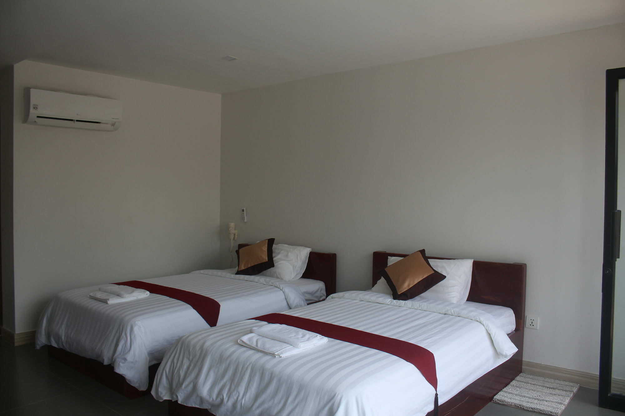 Sandy Clay Bungalows Sihanoukville Exterior photo
